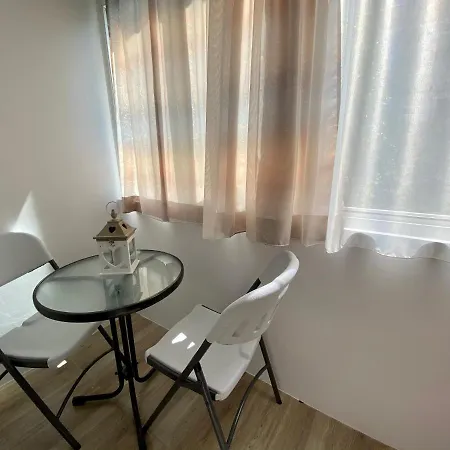 Lejlighed Away - Chic And Cozy *