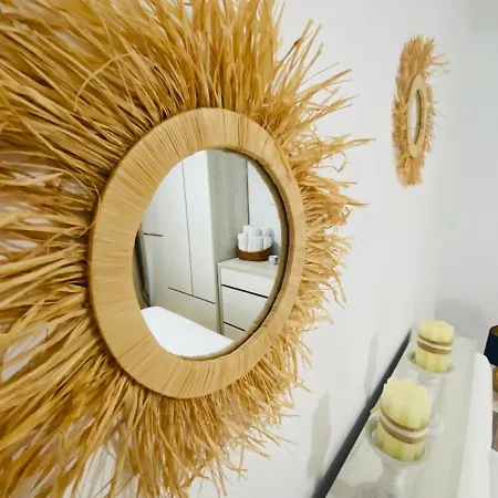 Away - Chic And Cozy Constanţa