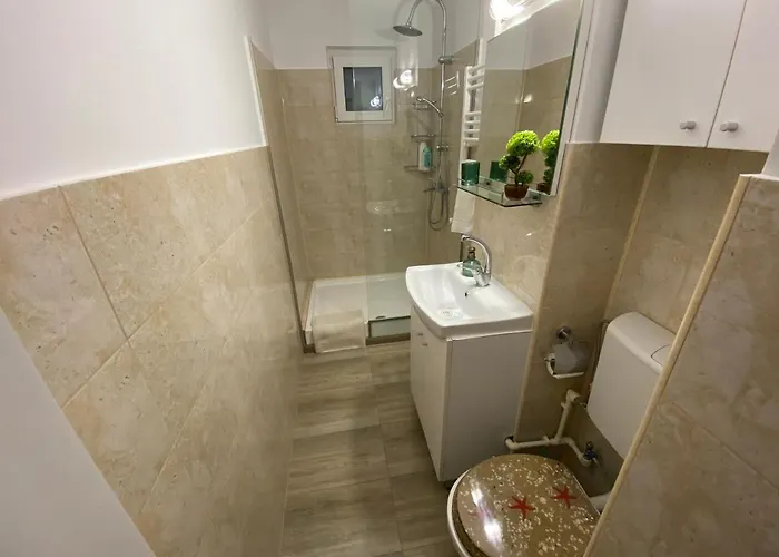 Lejlighed Away - Chic And Cozy Constanţa