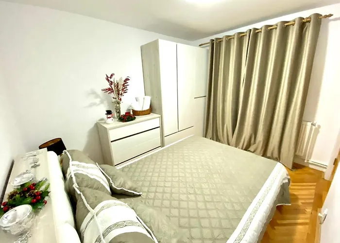 Away - Chic And Cozy * Constanţa